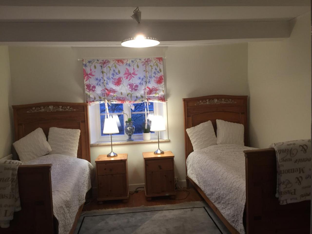 Вилла Bjoerkasa Gard Bed & Box Annelov Экстерьер фото